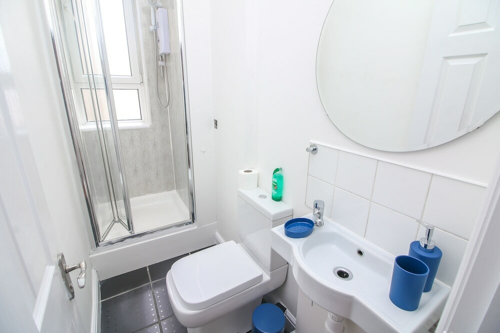 Фото City view flat at Liverpool st Brick Ln