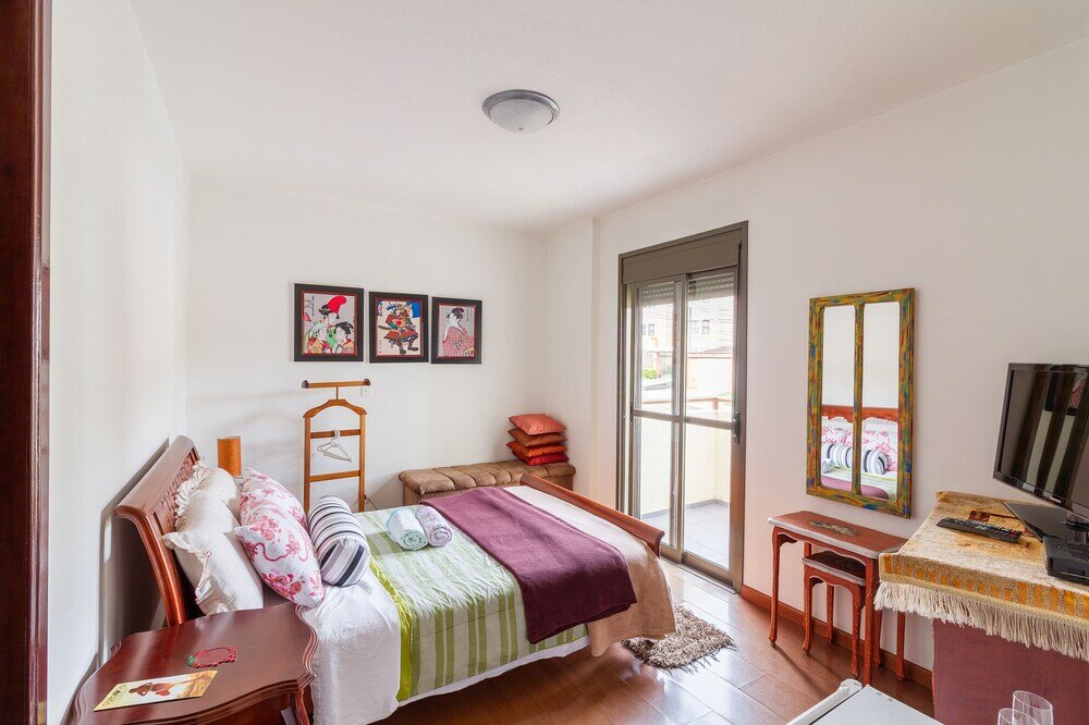 Фото Three Little Birds Hospedagem