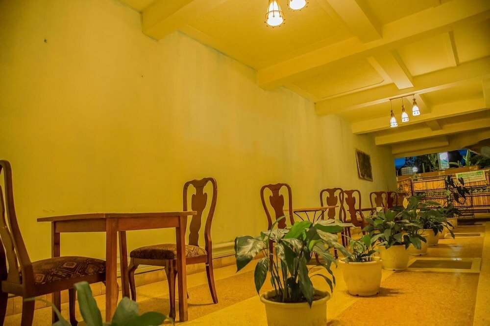 Фото Shangri-la Hotel Muyenga