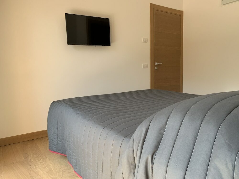 Фото Italo-Svizzero