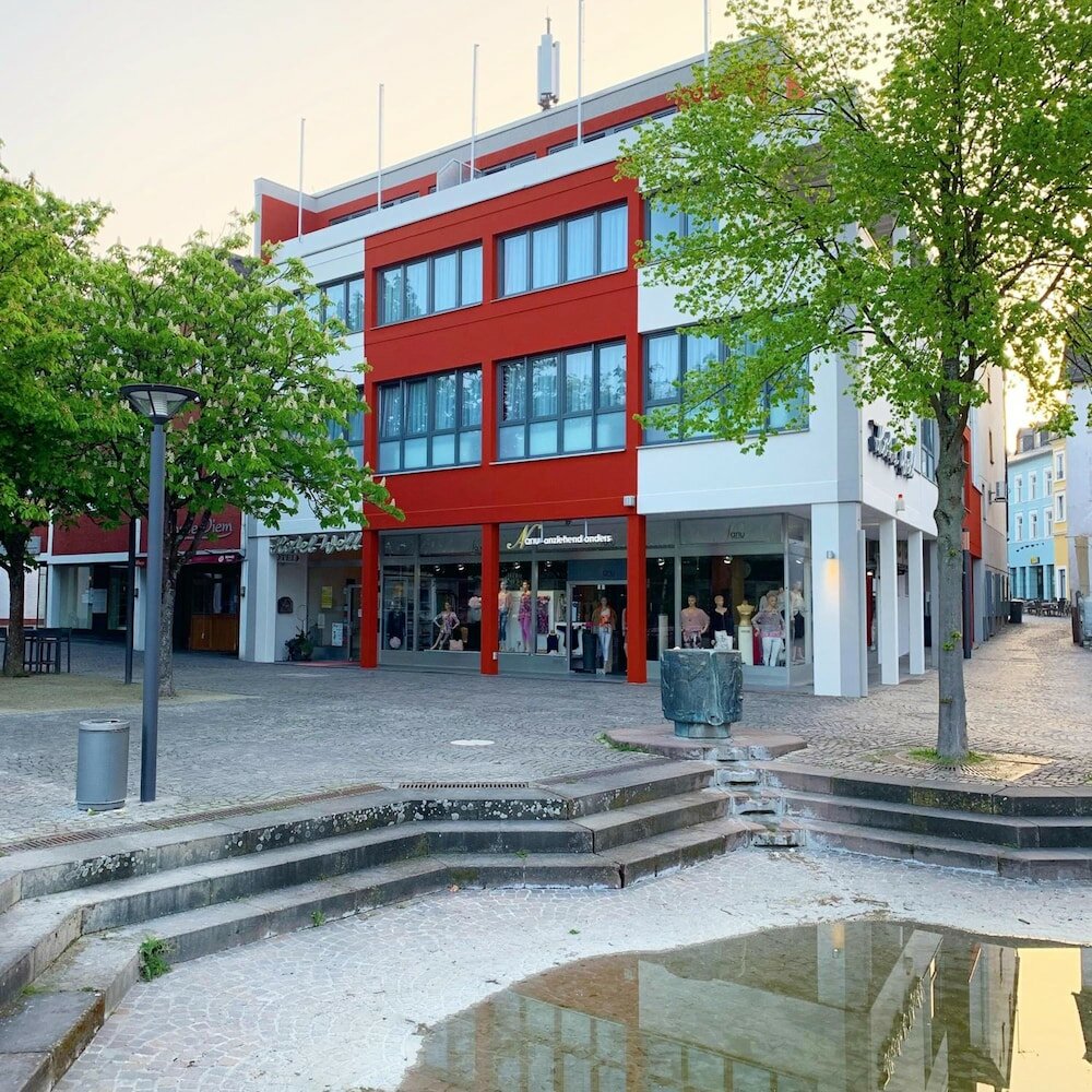 Фото Hotel Well Garni