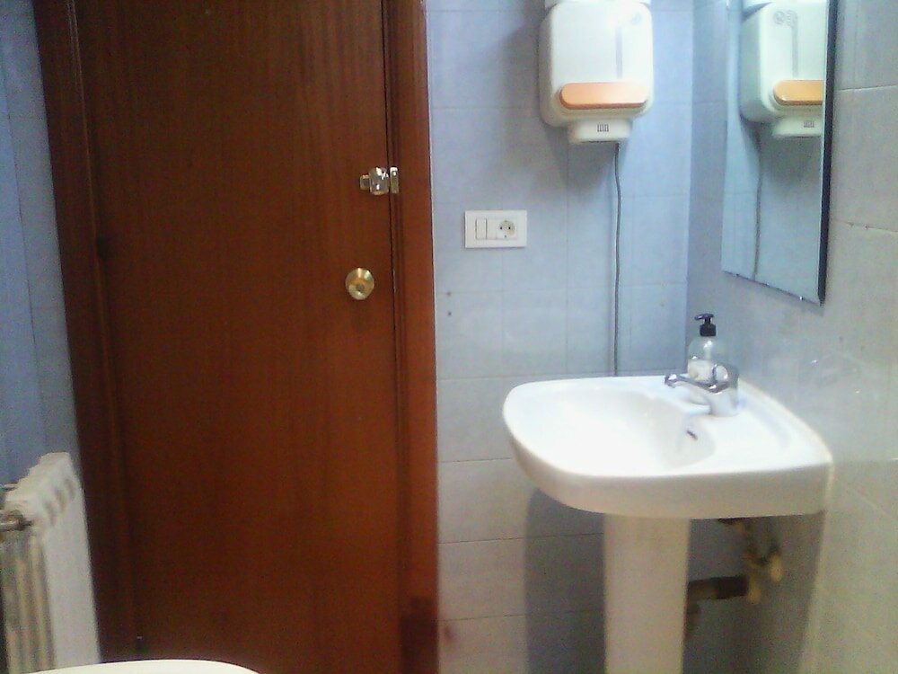 Фото Hostal Central