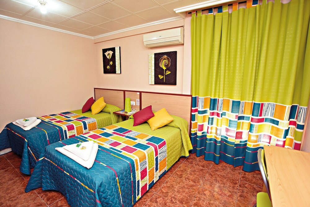 Фото Hostal Carrizo