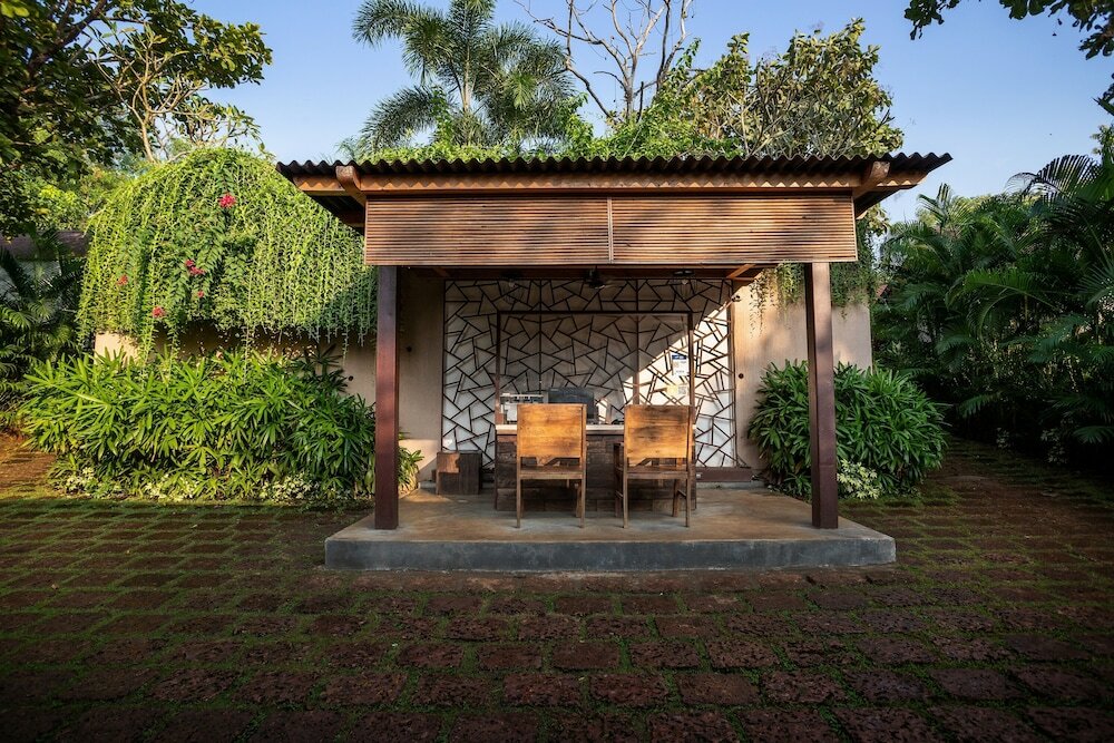 Фото Stone Wood Resort