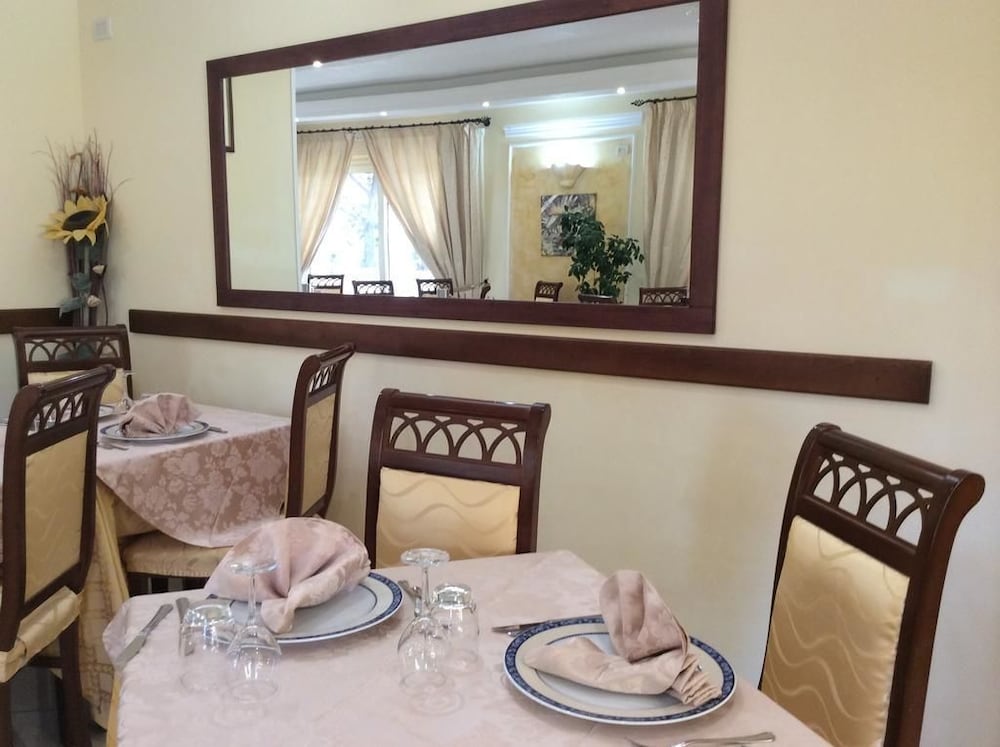 Фото Hotel Cridda