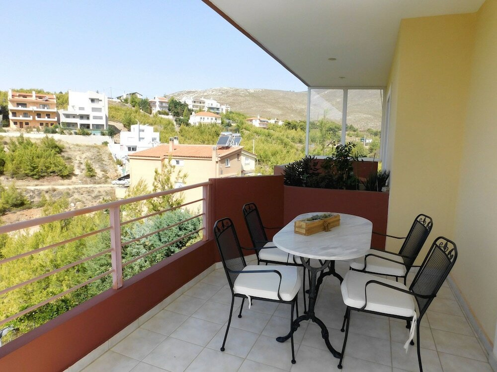 Фото Helen's Villa