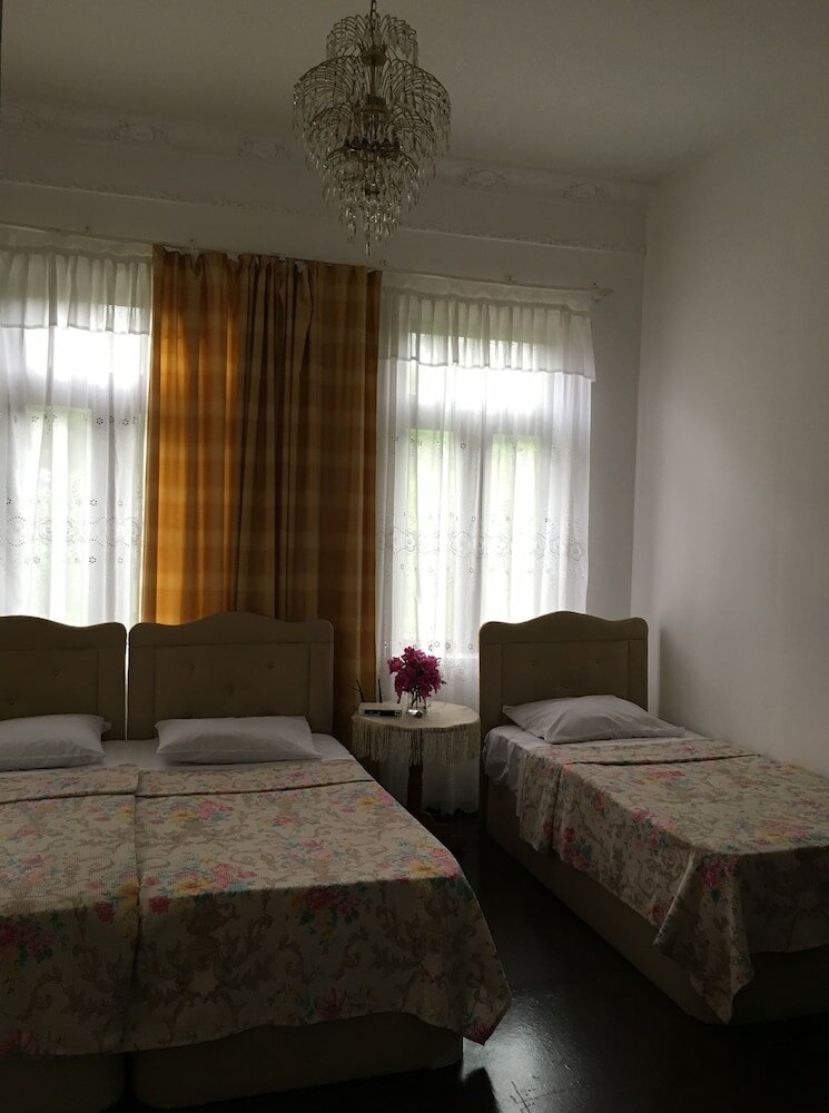 Фото White Guest House