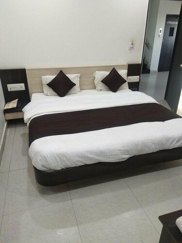 Гостиница Hotel Shree Vallabh