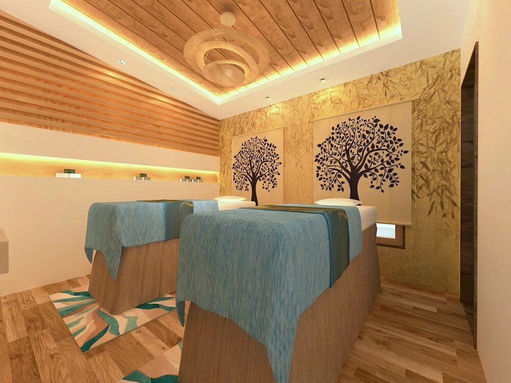 Фото Blu Feather Hotel & SPA