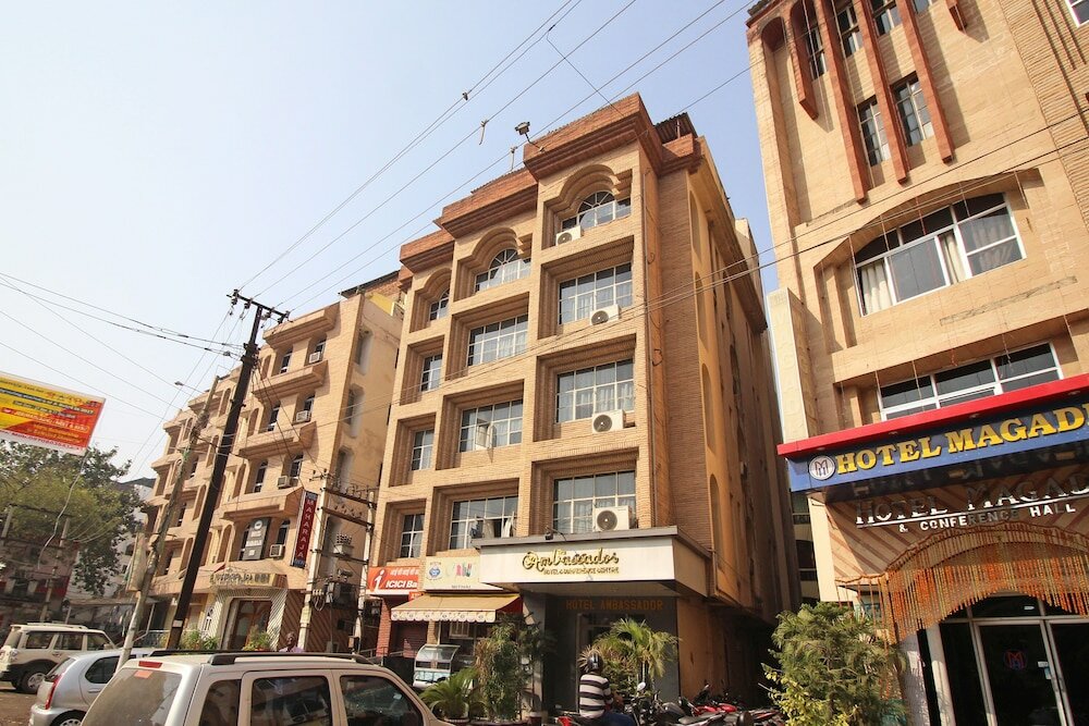 Фото отеля 1