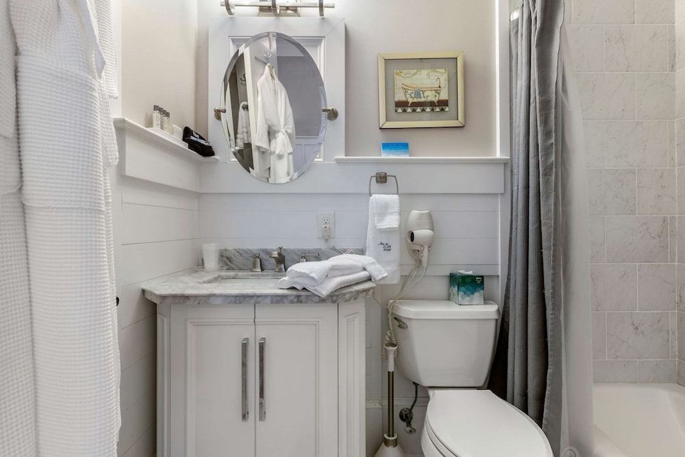 Фото Inn at I'On, Ascend Hotel Collection