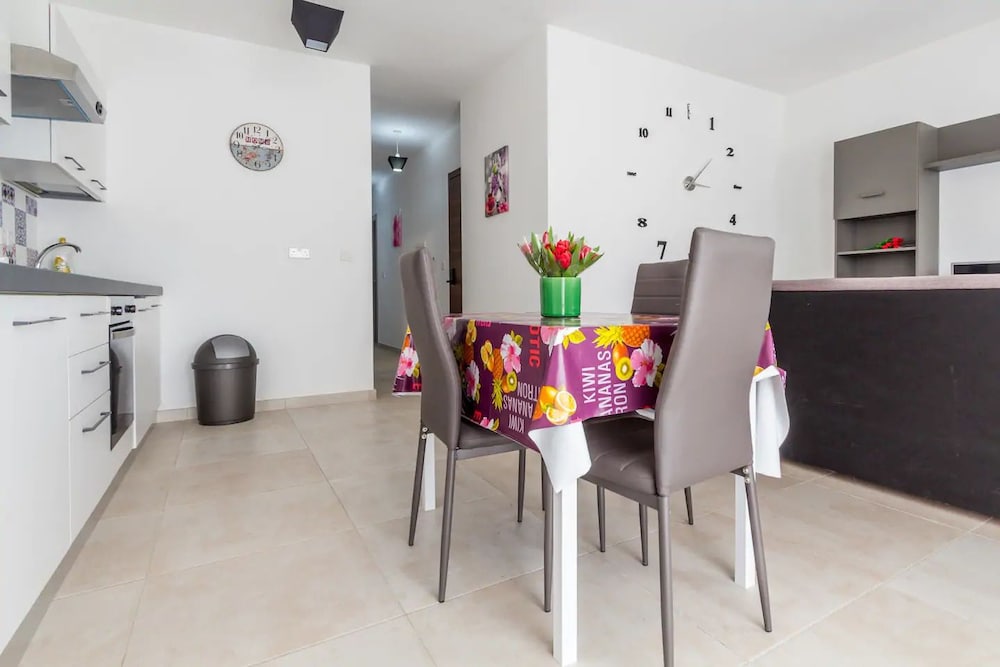 Фото Joy Apartments Gzira