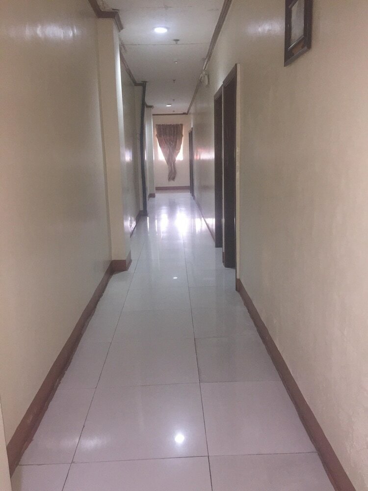 Фото Jeamco Royal Hotel - Baybay