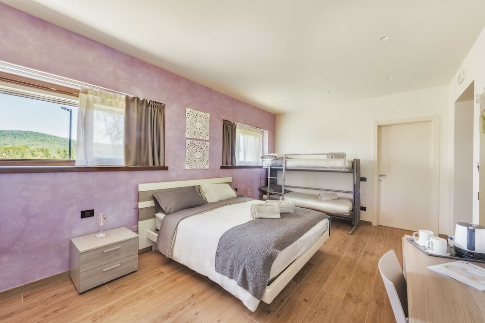 Фото Agriturismo Poggio Mirabile