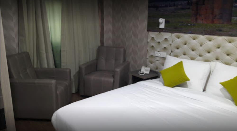 Фото Hotel Timgad