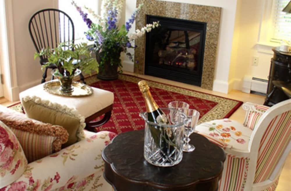 Фото Belfast Bay Inn