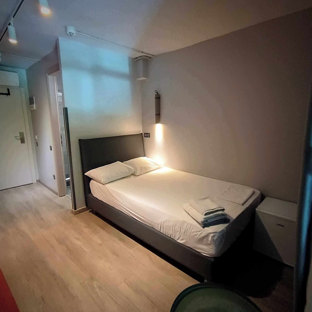 Фото Urban Donkey