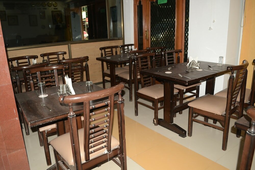 Фото Hotel Tathagat Inn