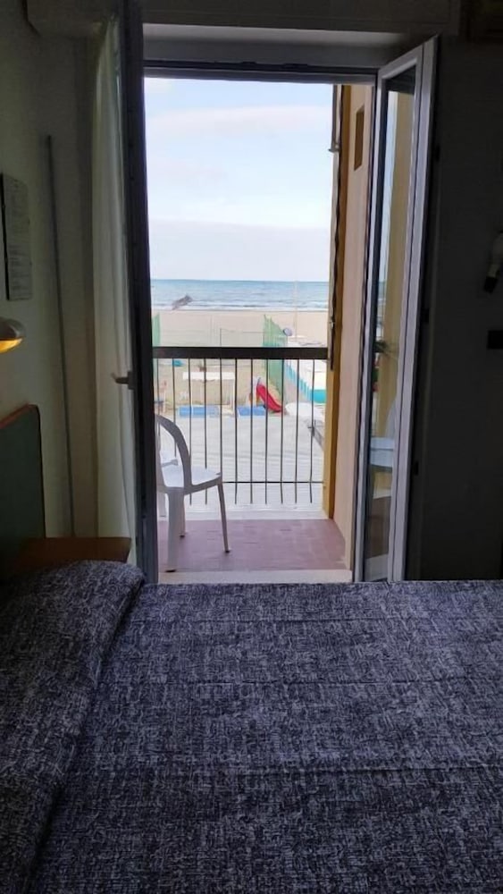 Фото Hotel Haway