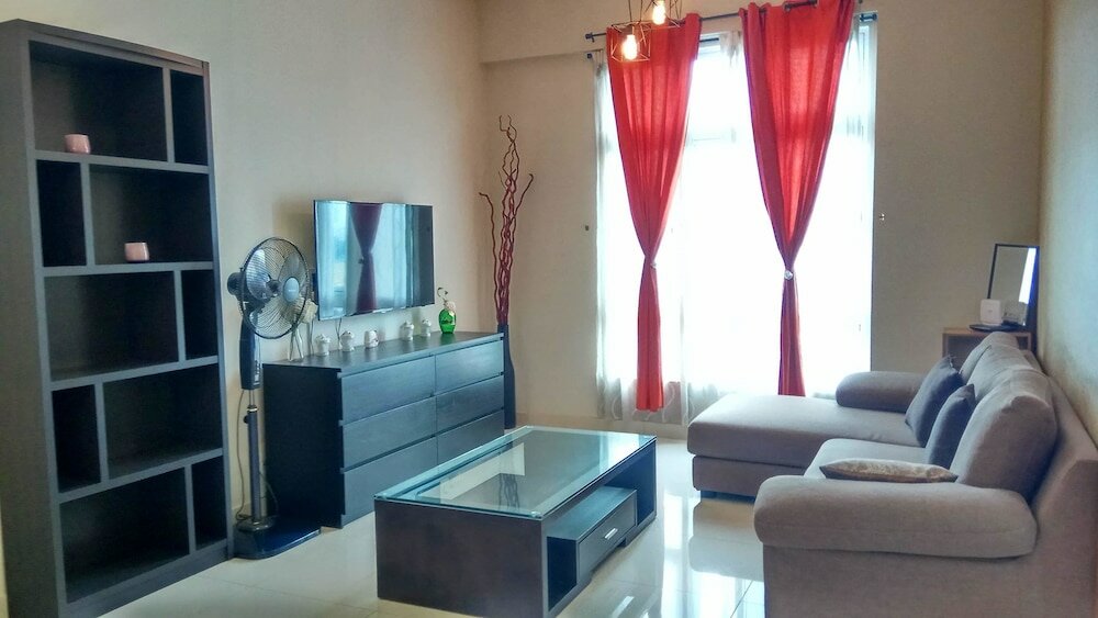 Фото Royal Regent Condominium by iHost