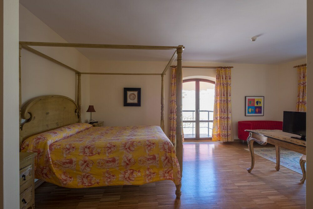 Фото Hotel El Molino de Salinas