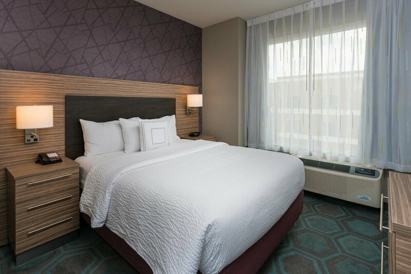 Гостиница TownePlace Suites by Marriott Chicago Schaumburg