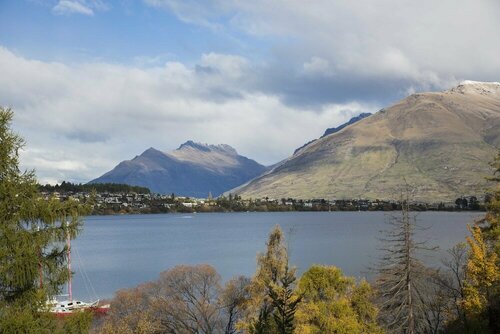 Гостиница Cloud9 Luxury Apartments Queenstown в Куинстауне