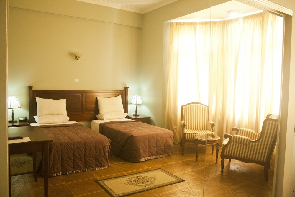 Фото The Congress Hotel