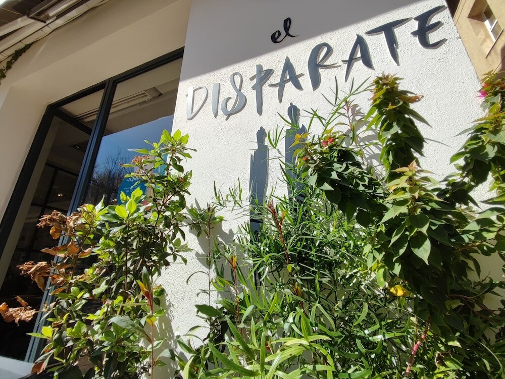 Фото The Corner House