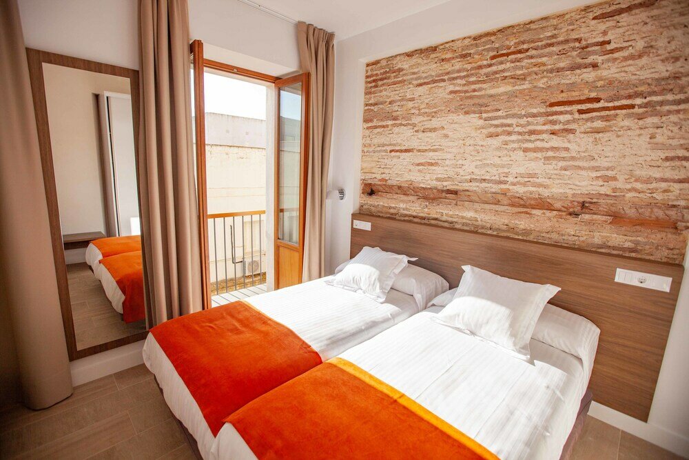 Фото Apartamentos Maier