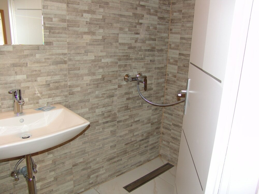 Фото Отель Maksimir