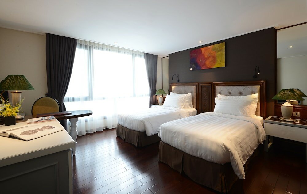 Фото The Chi Boutique Hotel