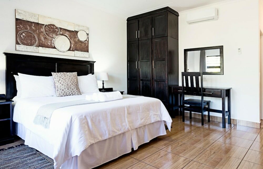 Фото B at Home Guesthouse Piet Retief