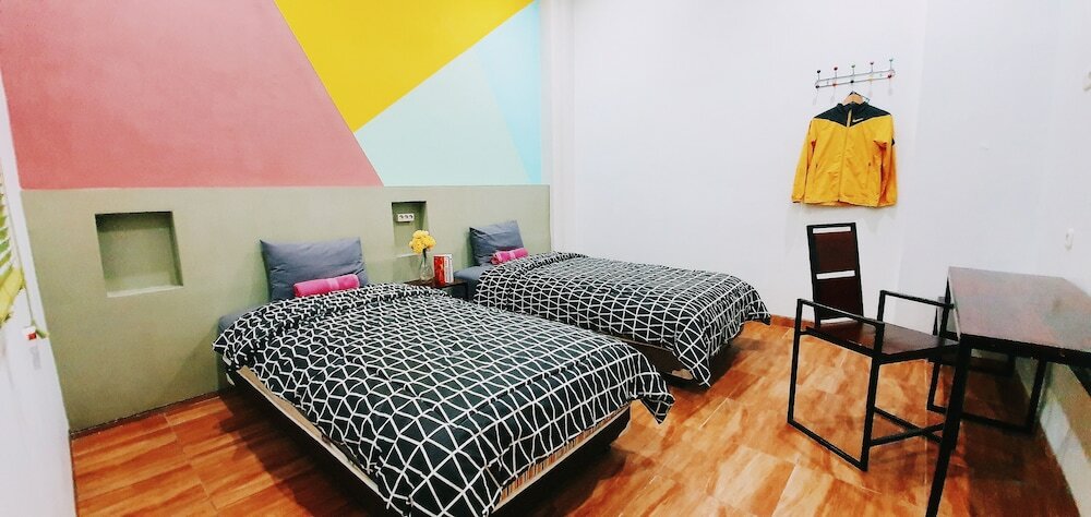 Фото Mador Malang Dorm Hostel