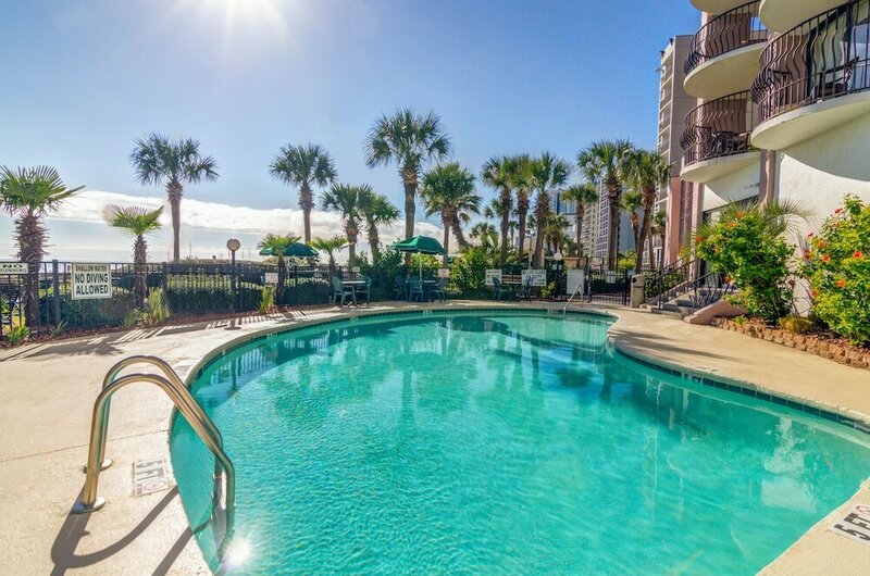 Гостиница Palms Resort by Hosteeva в Миртл-Бич