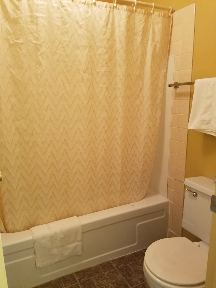 Фото Travelodge by Wyndham Evanston