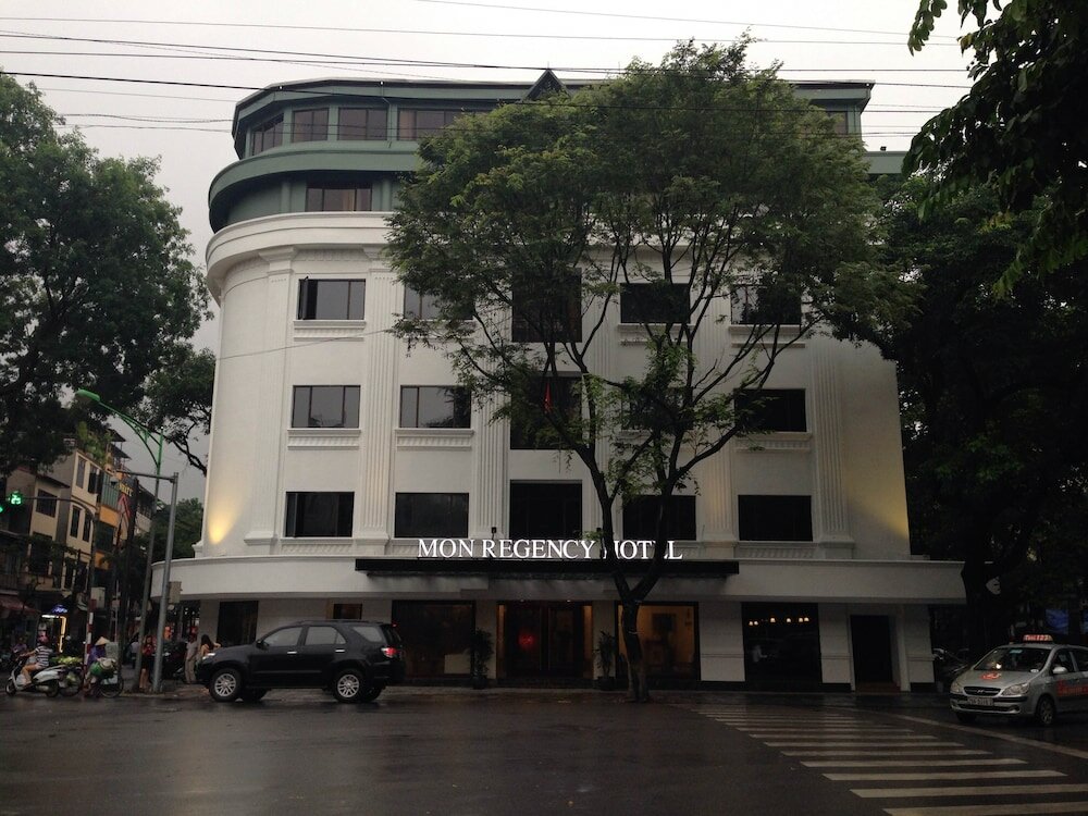 Фото La Passion Classic Hotel