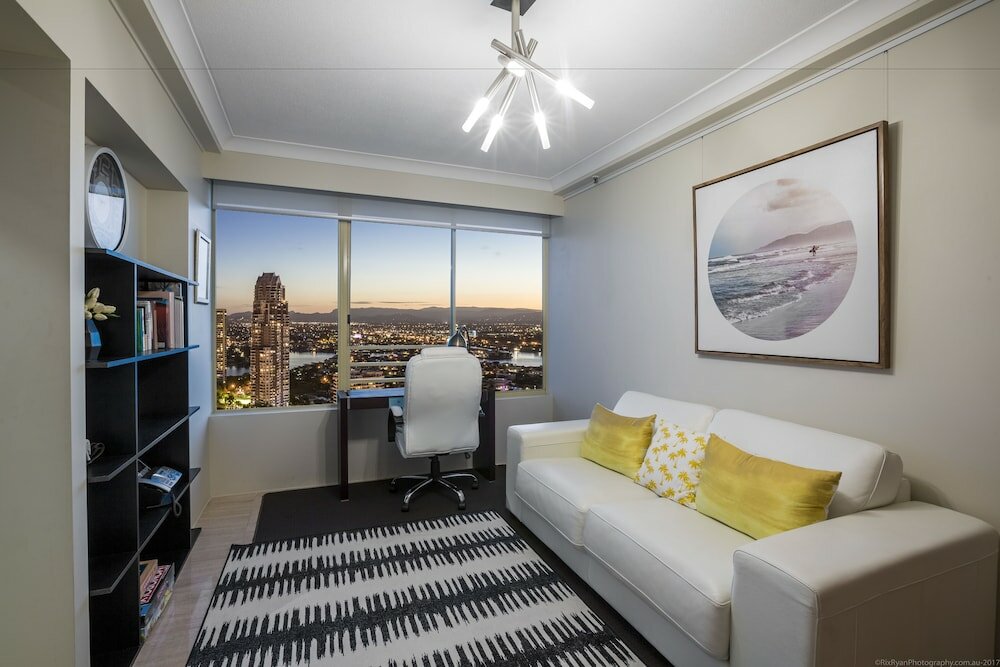 Фото Gold Coast Amor'e Luxury Sub Penthouse