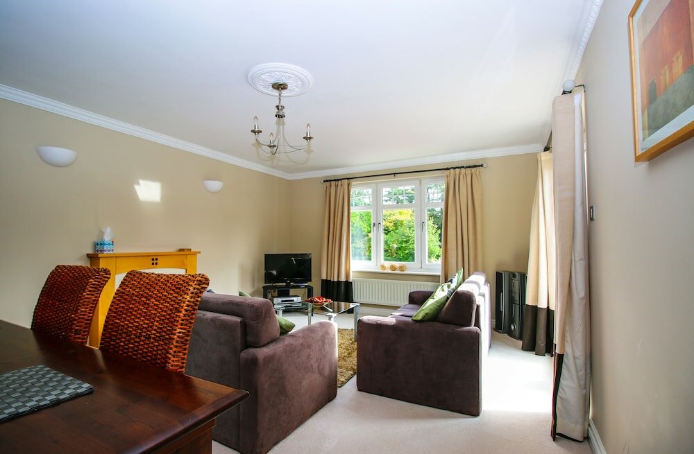 Фото Turnberry Apartments