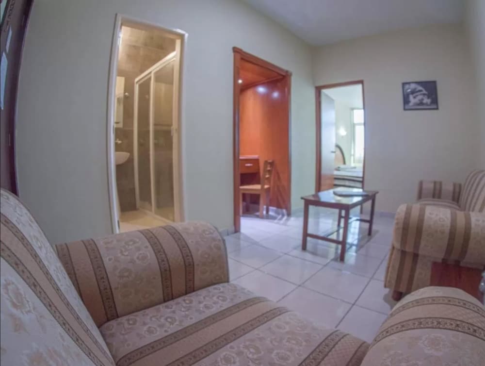 Фото Hotel Plaza Sahuayo