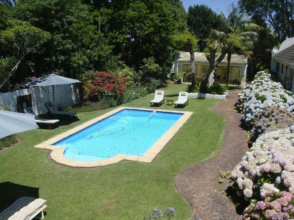 Фото The Garden Villa Guesthouse