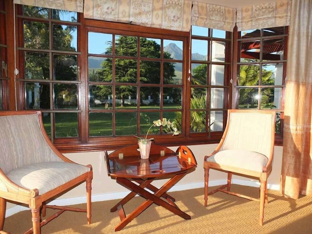 Фото The Garden Villa Guesthouse