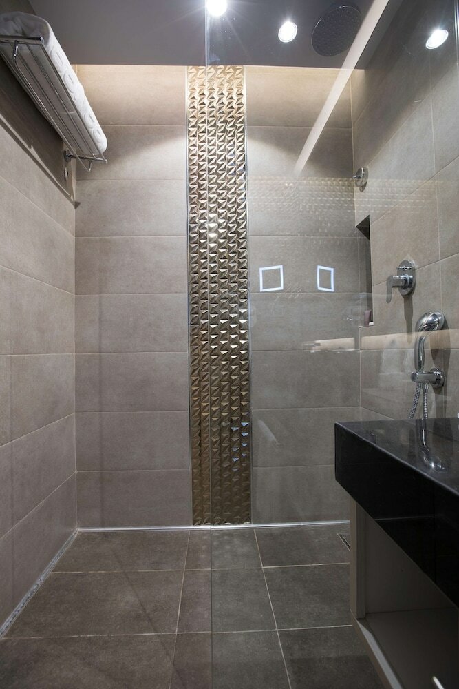 Фото Bai Hotel Cebu