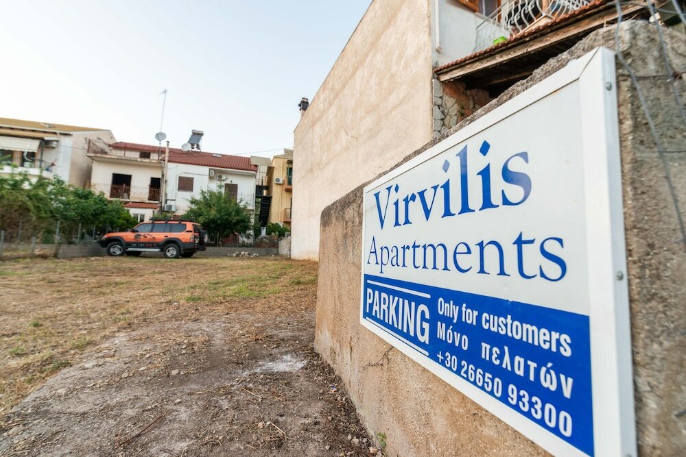 Фото Virvilis Apartments