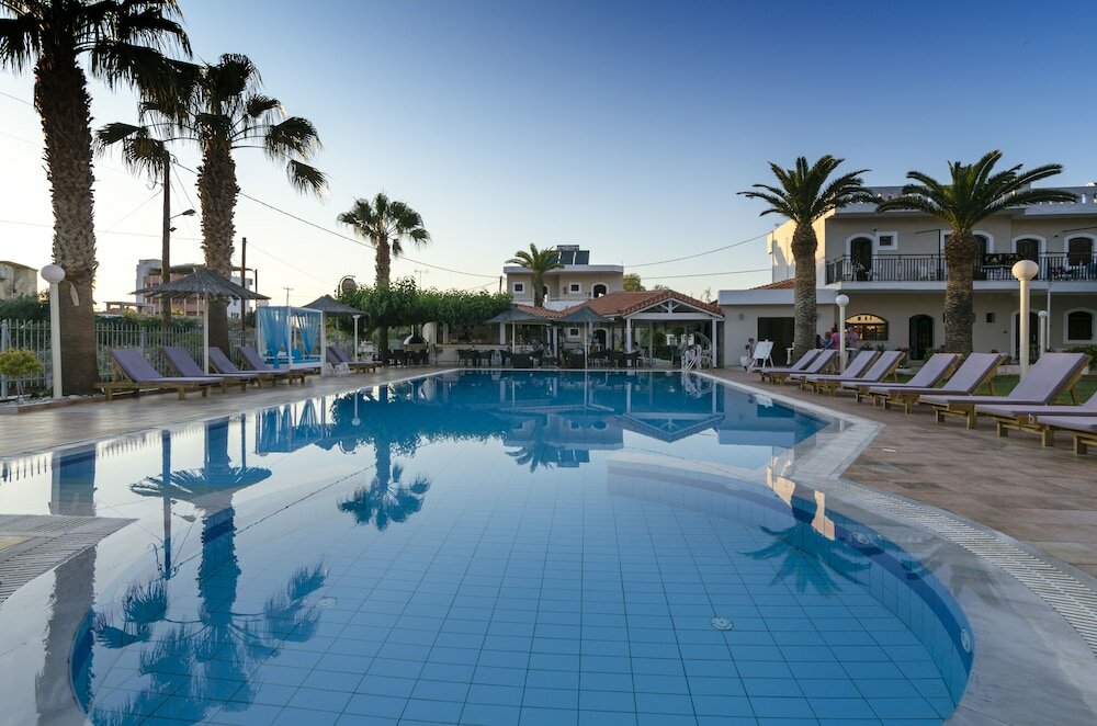 Фото Stelios Gardens