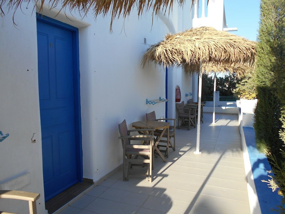 Фото Studios Apartments Kapetanios