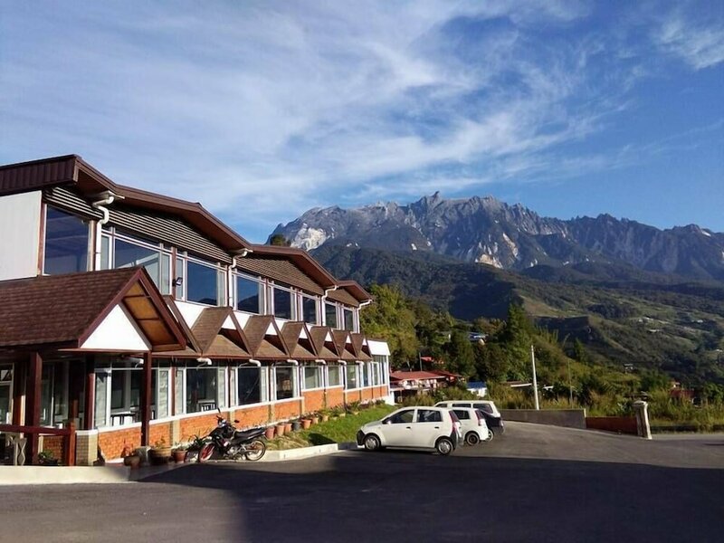 Гостиница Nabalu Kundasang Lodge