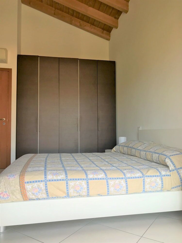 Фото Villetta Iris