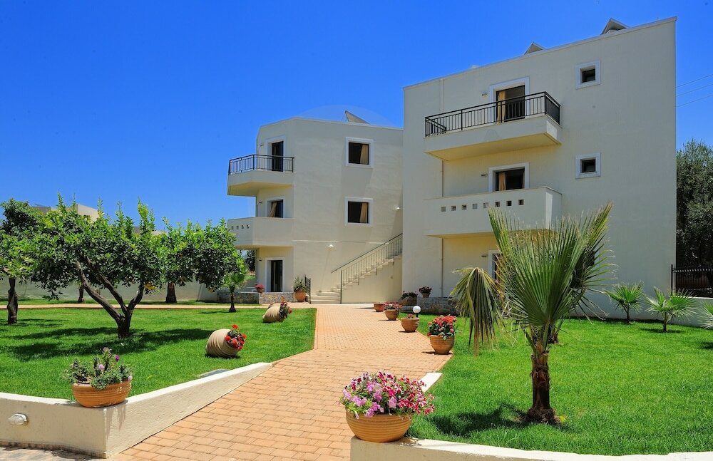 Фото Kristalli Hotel Apartments