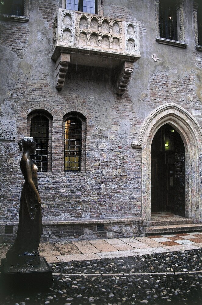 Фото Escalus Luxury Suites Verona